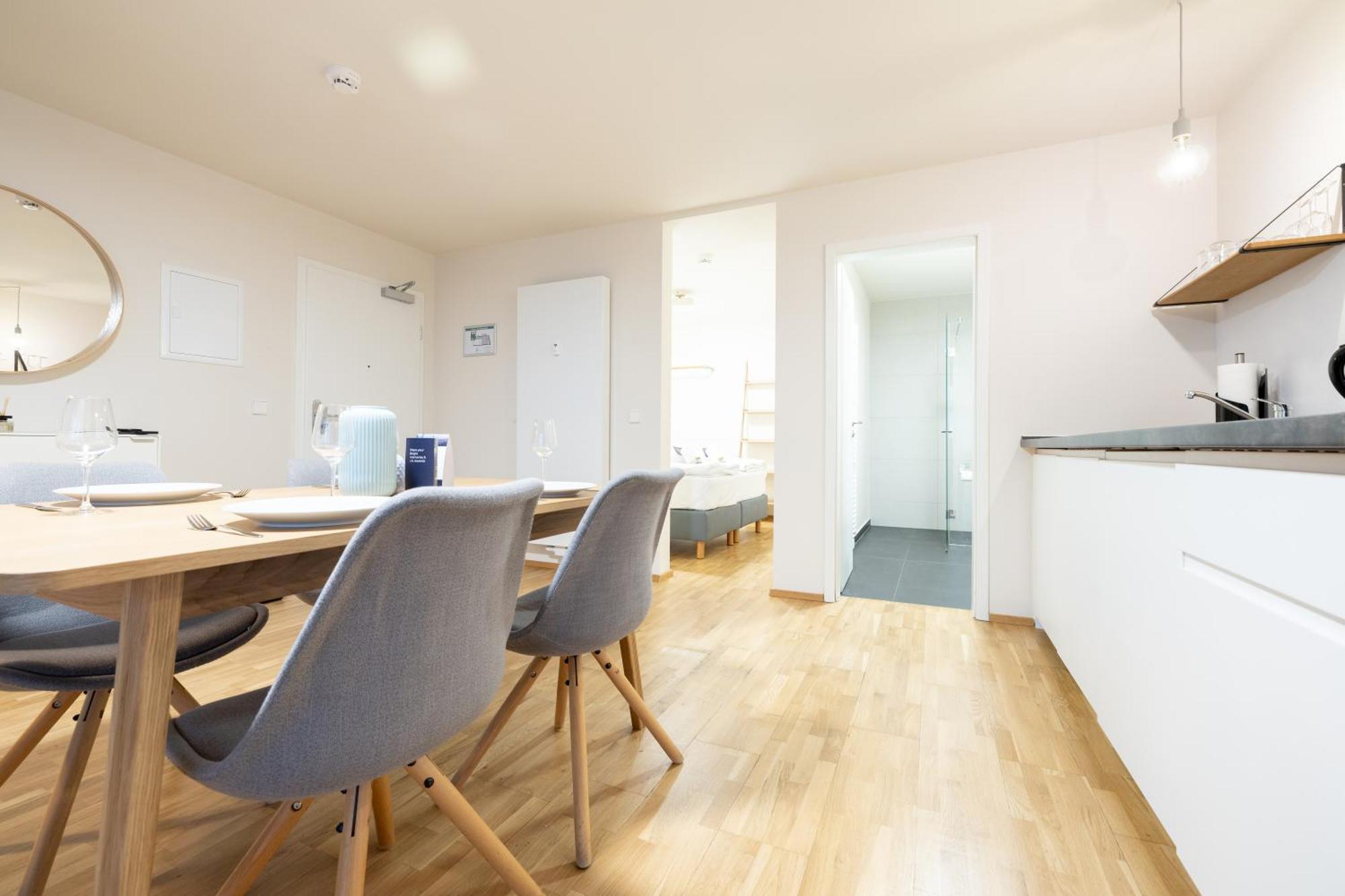 Aparthotel Bright Zentrum-west Stadion - Neueroeffnung - New Opening