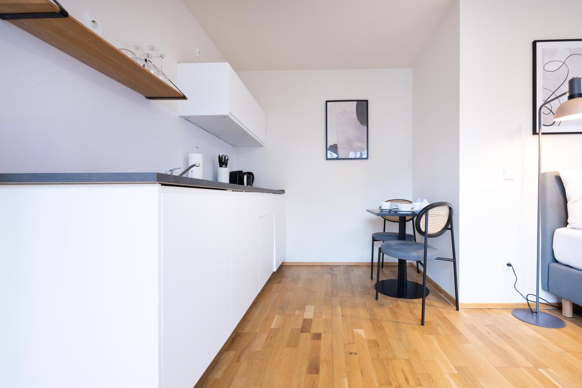 Bright Zentrum-west Stadion - Neueroeffnung - New Opening Aparthotel