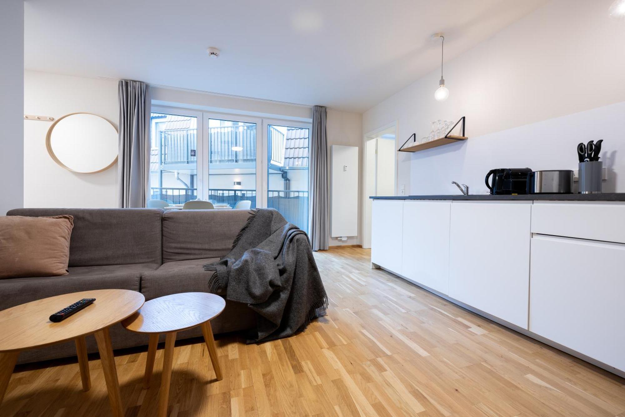 Aparthotel Bright Zentrum-west Stadion - Neueroeffnung - New Opening *
